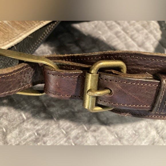 Juan Antonio Large Axis Hide Tote - Picture 5 of 16